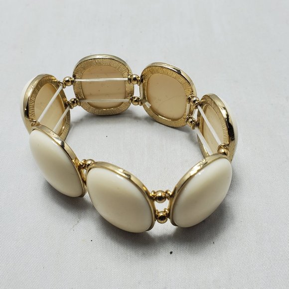 Bijou 80's retro faux ivory stone with gold trim stretch bracelet - Picture 2 of 5